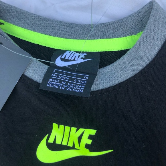 Nike sweater boys small gray long sleeve crew neck neon green just do it logo - Picture 2 of 3